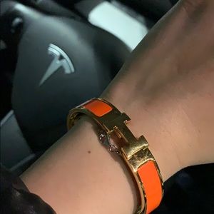 Hermès Clic clac bracelet in pm